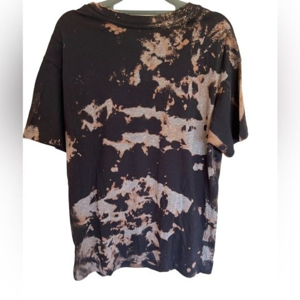 Stranger Things x Coke Brand Tee Shirt Size Medium Unisex Tie Dye Distressed - Picture 3 of 9
